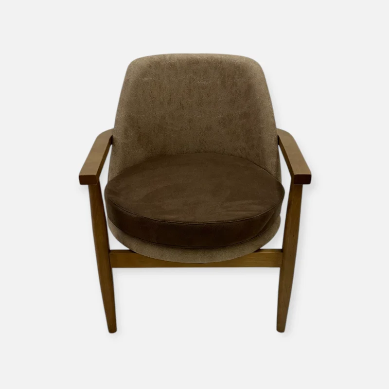 fåtölj-lounge-1-Photoroom Lounge