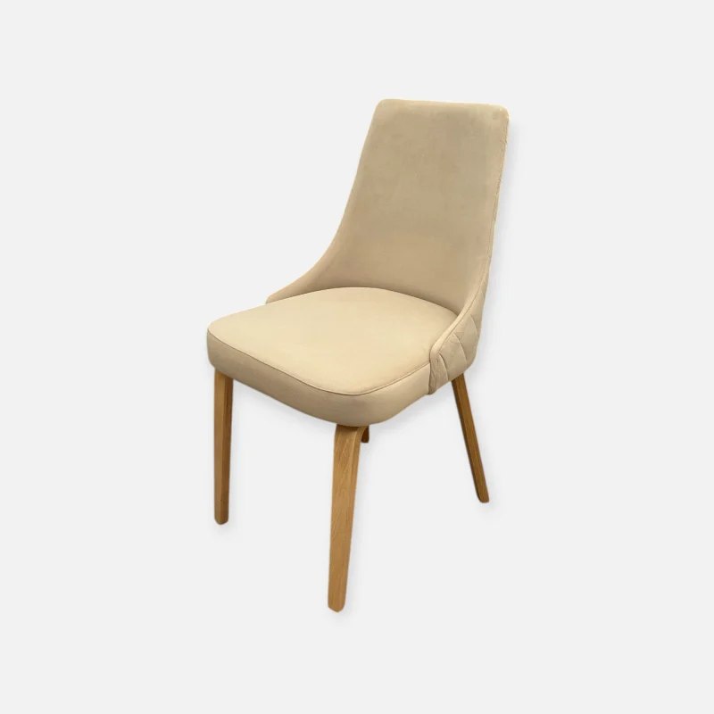 stol-komo-Photoroom Komo